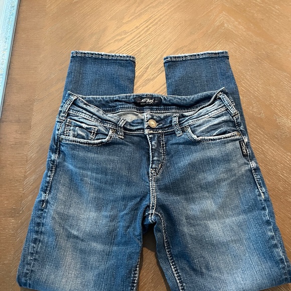 Silver Jeans Women's Suki Slim Ankle. 113 - Picture 1 of 2